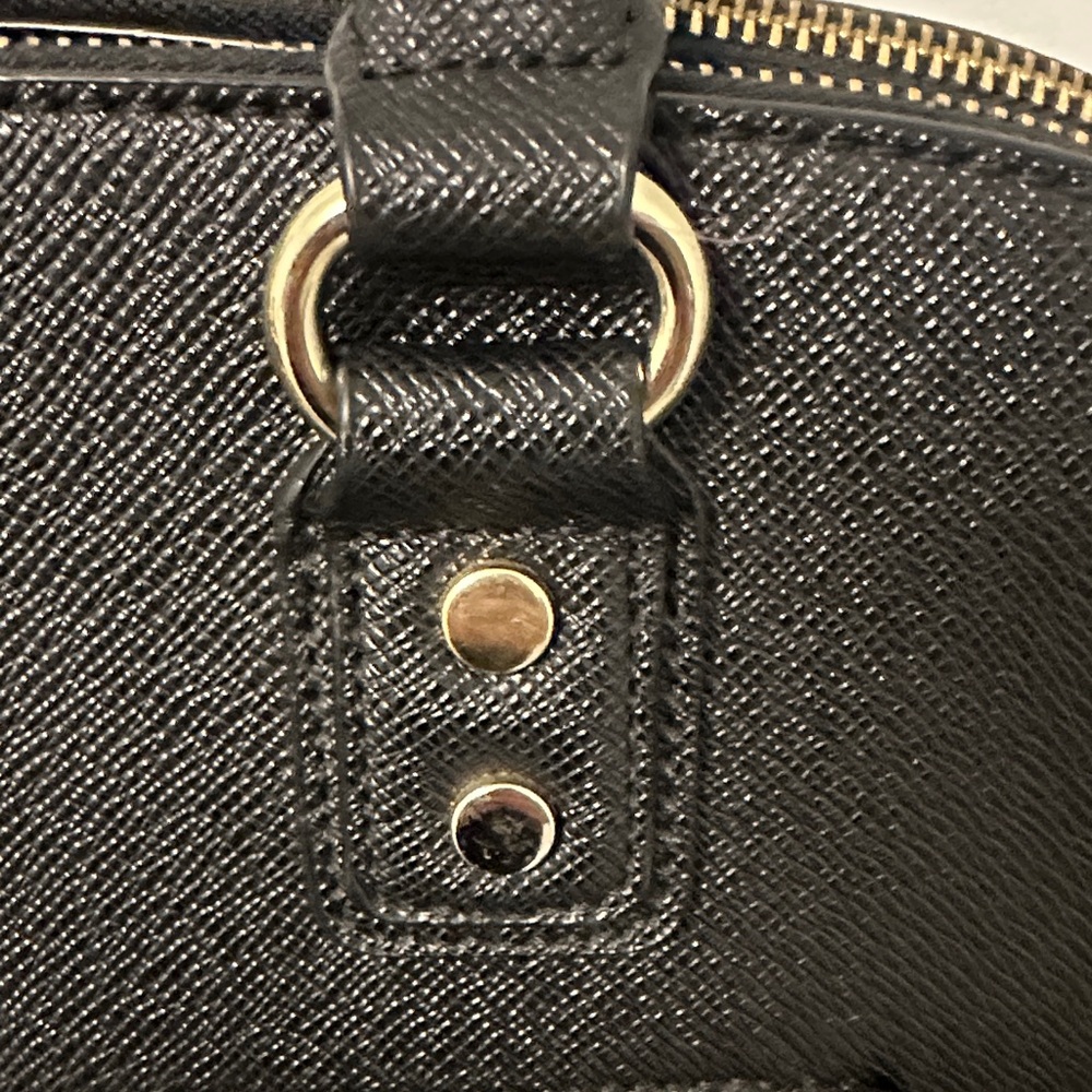 Aldo Elegant Black Handbag w Gold Hardware. NWOT. - Picture 10 of 16